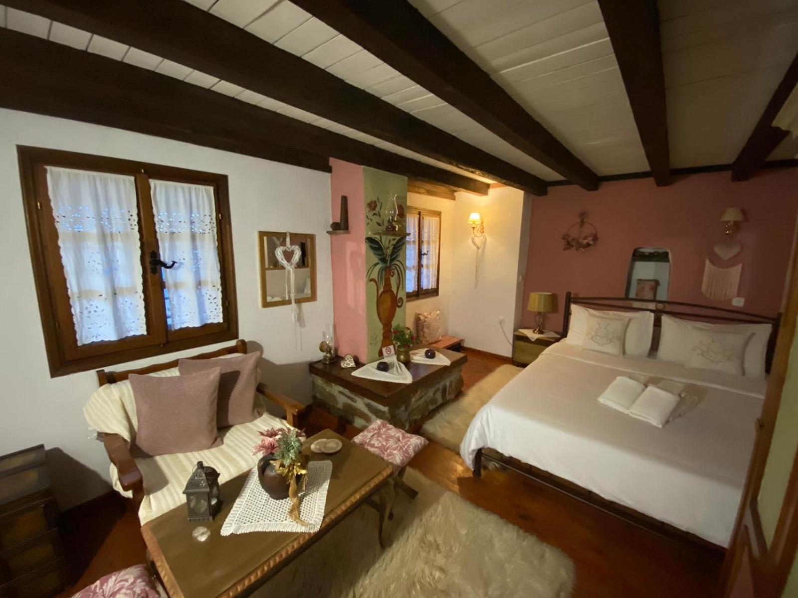 Traditional Guesthouse Erato Palaiós Panteleímonas Eksteriør bilde