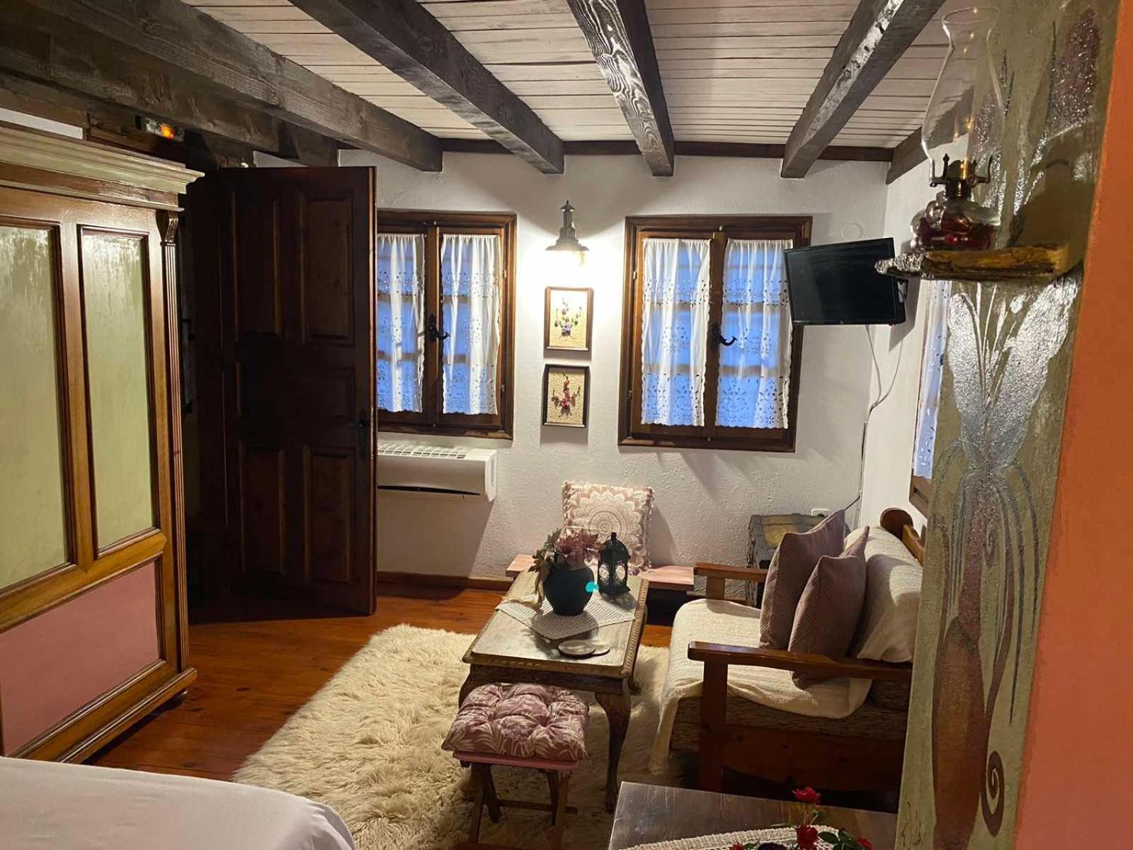 Traditional Guesthouse Erato Palaiós Panteleímonas Eksteriør bilde