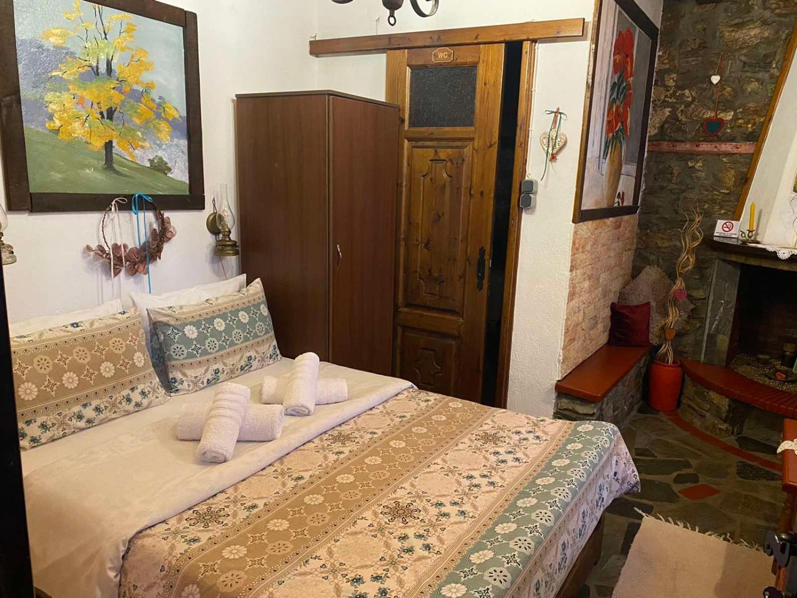 Traditional Guesthouse Erato Palaiós Panteleímonas Eksteriør bilde