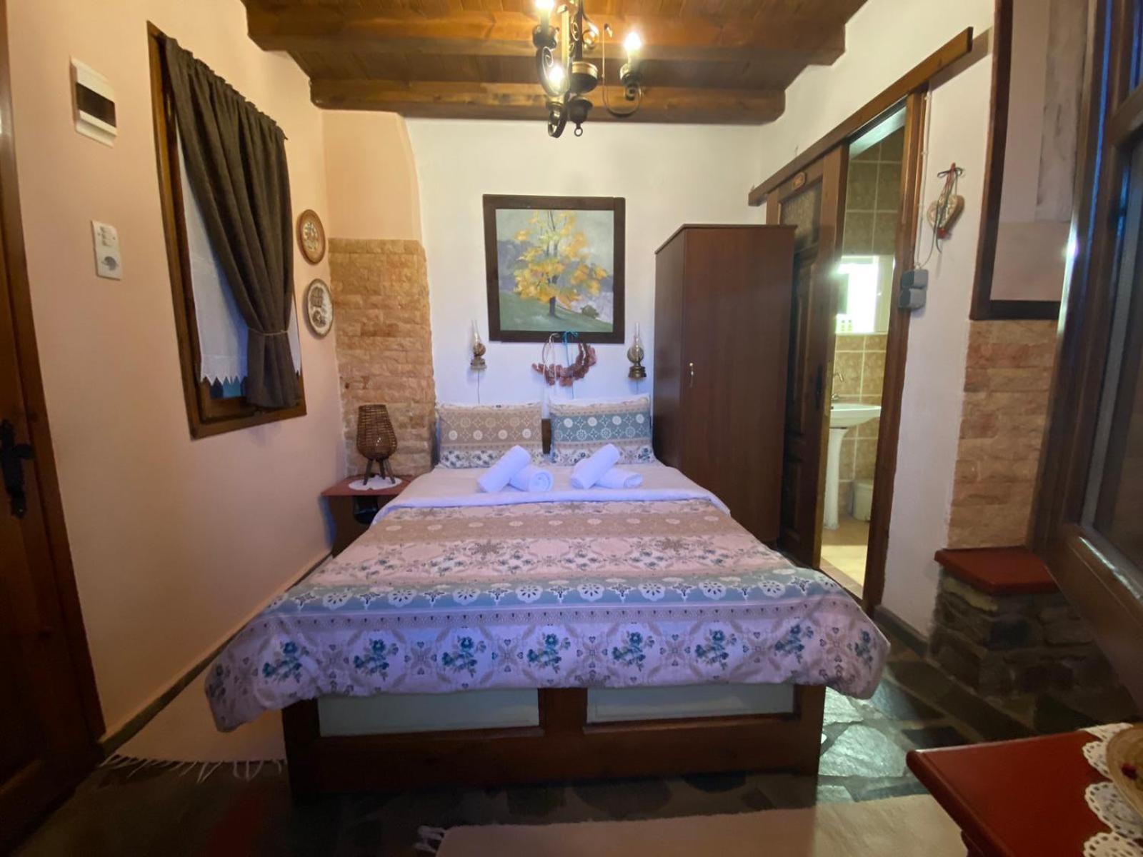 Traditional Guesthouse Erato Palaiós Panteleímonas Eksteriør bilde