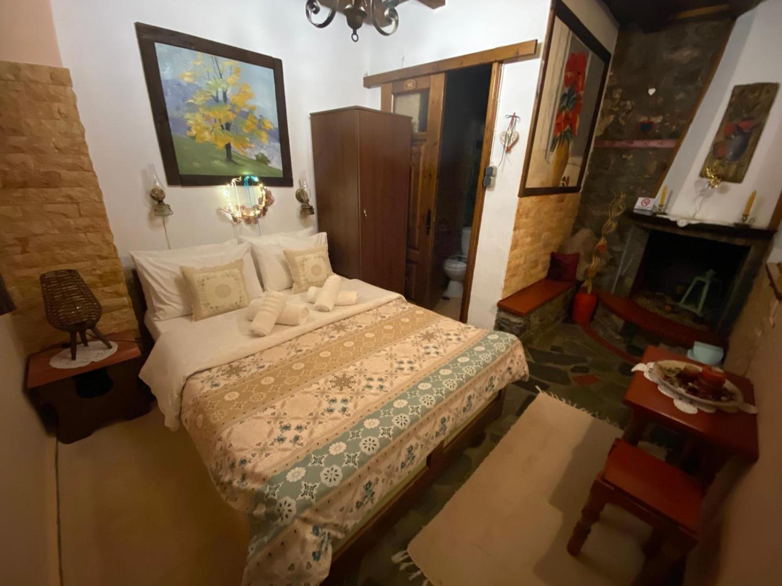 Traditional Guesthouse Erato Palaiós Panteleímonas Eksteriør bilde