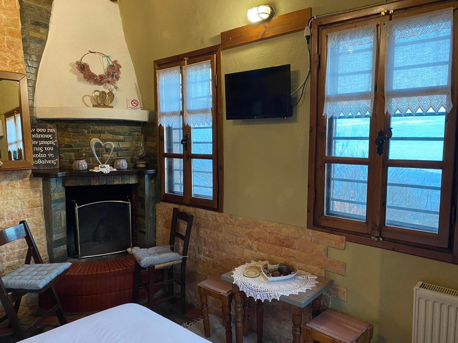 Traditional Guesthouse Erato Palaiós Panteleímonas Eksteriør bilde